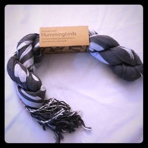 Viscose scarf "Hummingbirds"